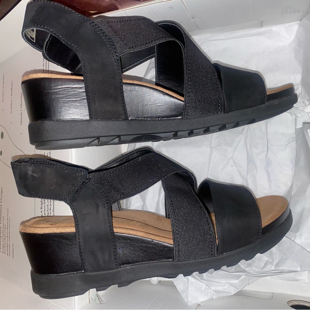 Elegant Black Wedge Sandals